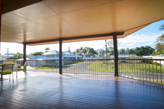 30 Wall Street, South Mission Beach, Qld 4852