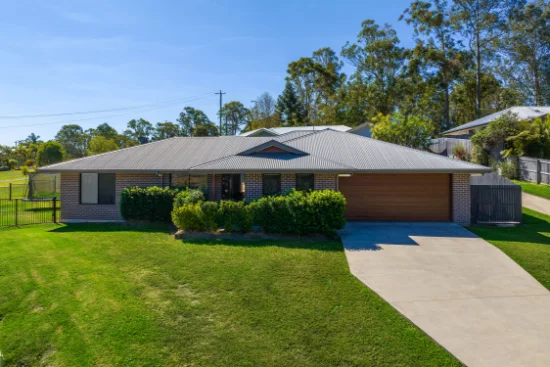 30 Wisteria Lane, Southside, Qld 4570