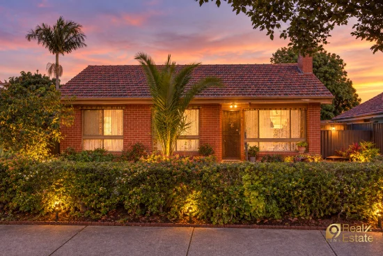 30 WYMLET STREET, Fawkner, Vic 3060
