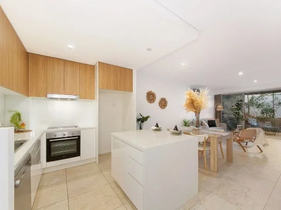 30 York Street, Robina QLD 4226 - For Rent