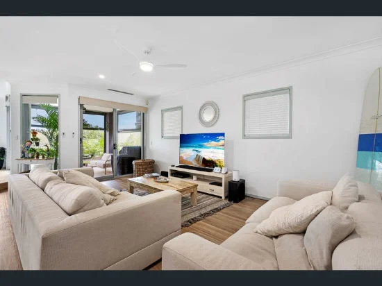 3004 The Boulevard, Carrara, Qld 4211-Image