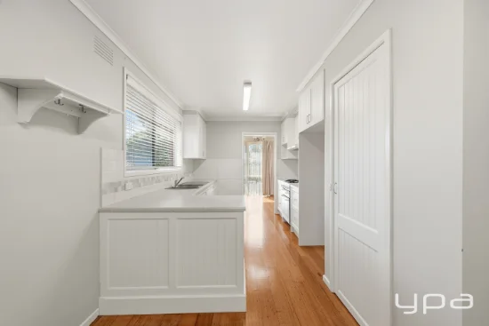 301 Carrick Drive, Gladstone Park, Vic 3043