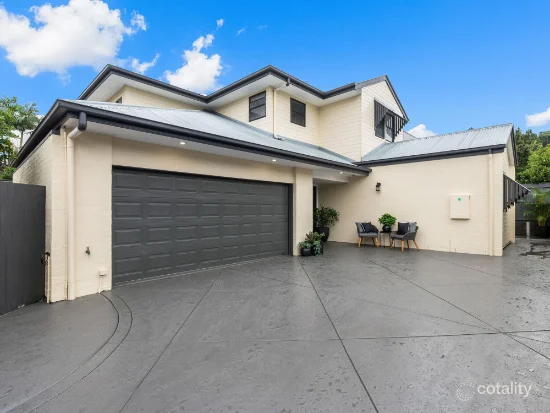 303 Riding Road, Balmoral, Qld 4171
