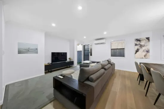 303 Riding Road, Balmoral, Qld 4171-Image