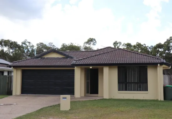 31 Aird Street, Sandstone Point, Qld 4511