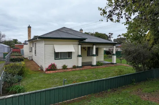 31 Baynes Street, Rochester, Vic 3561
