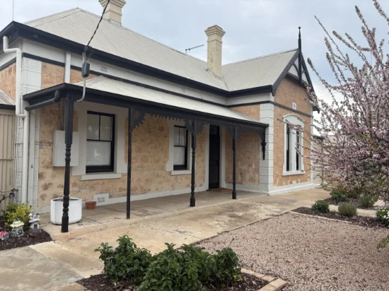 31 Caroline Street, Moonta, SA 5558