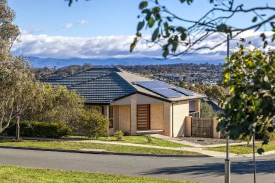 31 Clancy Mckenna Crescent, Bonner, ACT 2914