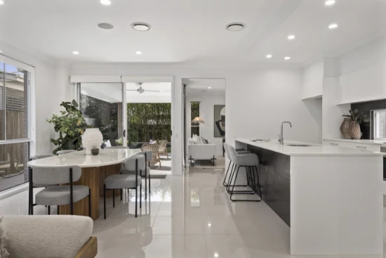 31 Clarke Street, Hendra, Qld 4011