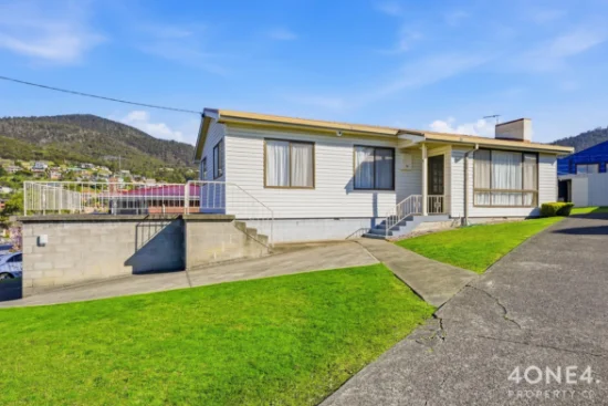 31 Coraki Street, Chigwell, Tas 7011