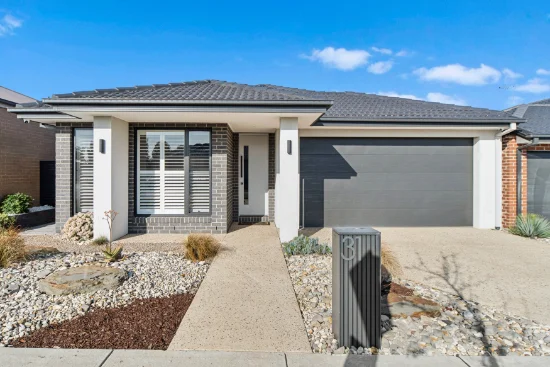 31 Criterion Way, Cranbourne East VIC 3977-Image