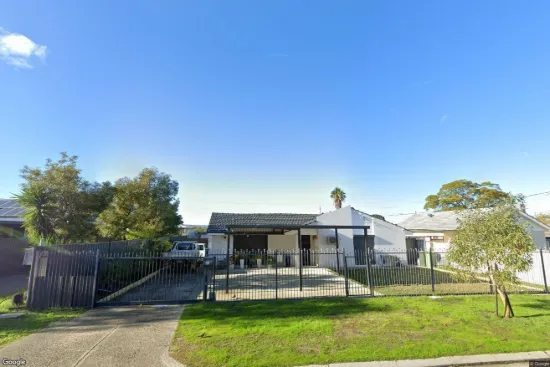 31 Donaldson Street, Queens Park, WA 6107