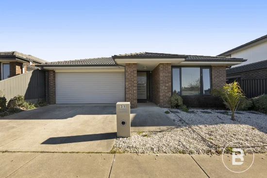 31 Eleanor Drive, Lucas, Vic 3350