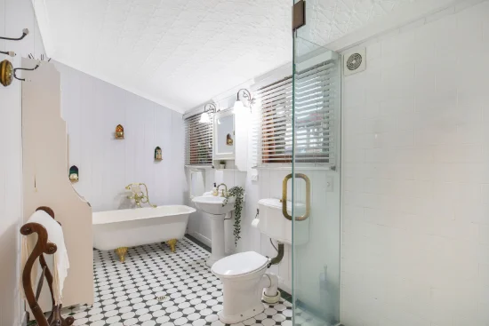31 Enoggera Terrace, Red Hill QLD 4059-Image