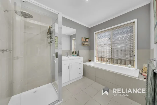 31 Grant Avenue, Werribee, Vic 3030-Image