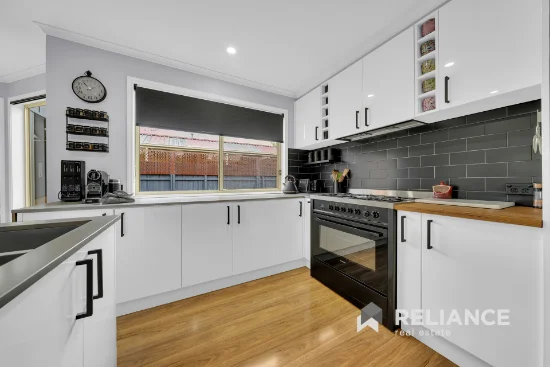 31 Grant Avenue, Werribee, Vic 3030-Image