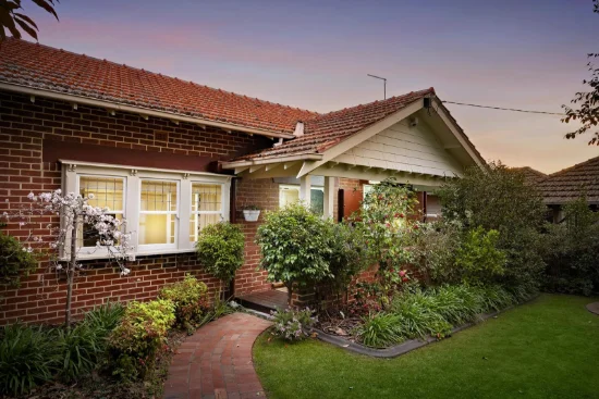 31 Hawker Street, Ivanhoe, Vic 3079