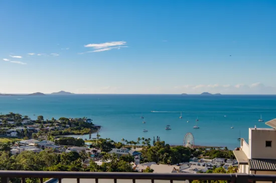 31 Horizons Way, Airlie Beach QLD 4802-Image