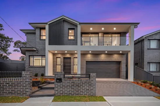 31 Jacques Avenue, Peakhurst, NSW 2210