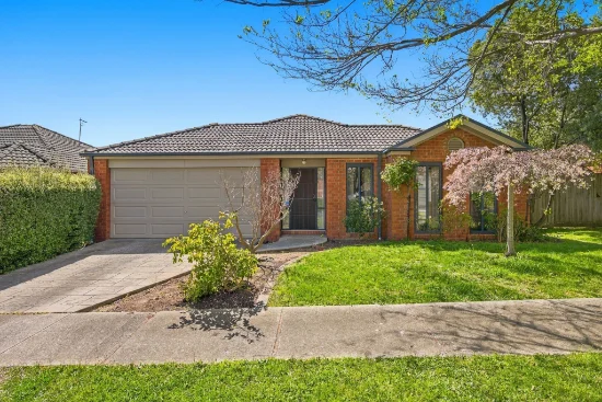 31 Jagger Circuit, Cranbourne East VIC 3977 - For Rent