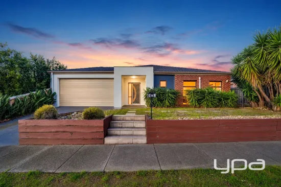 31 Kerford Crescent, Point Cook, Vic 3030
