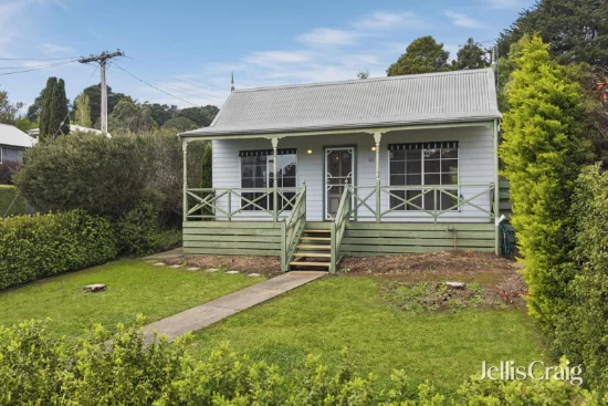31 King Street, Daylesford, Vic 3460 - For Sale
