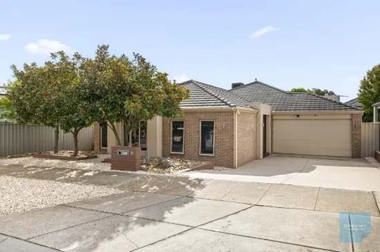 31 Kororoit Approach, Caroline Springs, Vic 3023