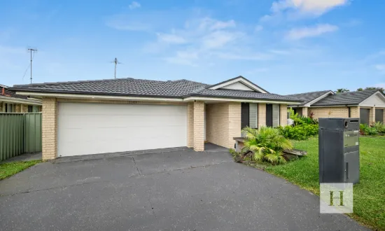 31 Lady Laurel Drive, Blue Haven, NSW 2262