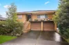 31 Lincoln Road, Georges Hall, NSW 2198