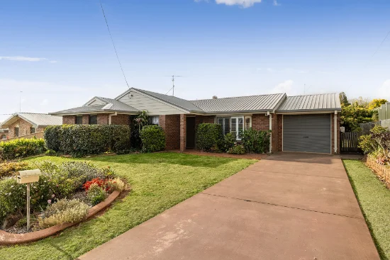 31 Lindberg Street, Wilsonton, Qld 4350 - For Sale