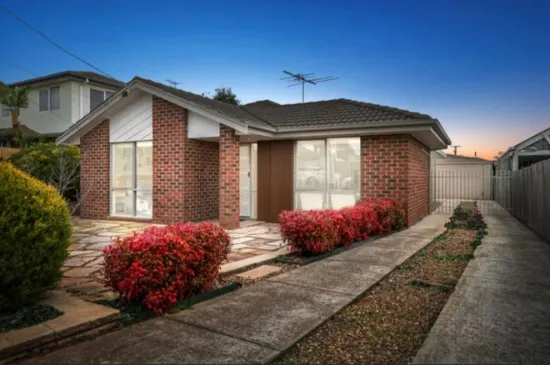 31 Lorimer Street, Melton, Vic 3337