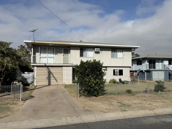 31 Lorraway Street, Emerald, Qld 4720