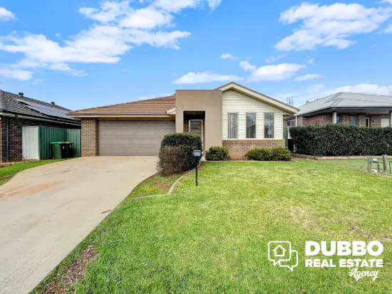 31 Magnolia Boulevard, Dubbo, NSW 2830