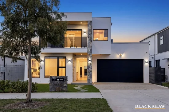31 Maymuru Way, Whitlam, ACT 2611