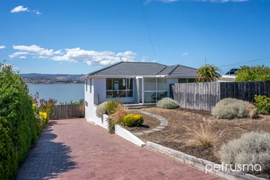 31 Midway Point Esplanade, Midway Point, Tas 7171