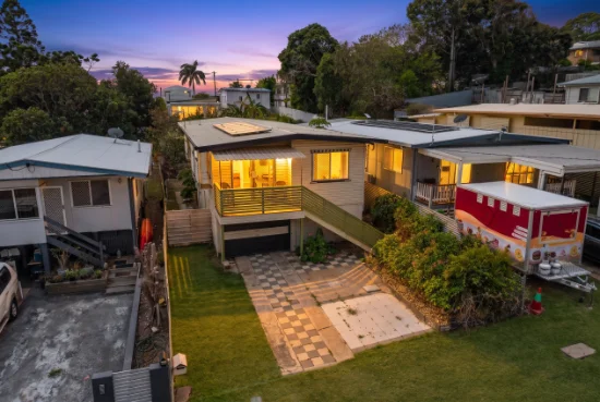 31 Pandanus Street, Cooee Bay, Qld 4703