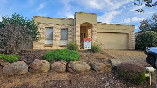 31 Parkview Drive, Murray Bridge, SA 5253 - For Rent