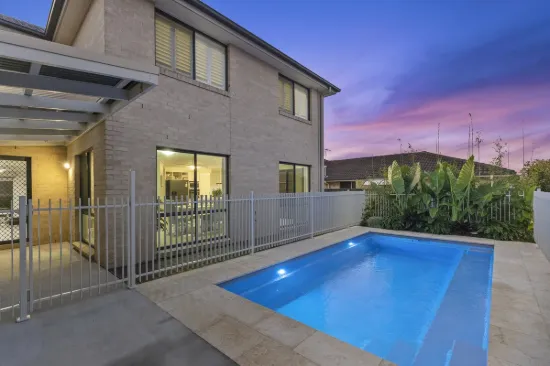 31 Quarterhorse Parade, Wadalba, NSW 2259