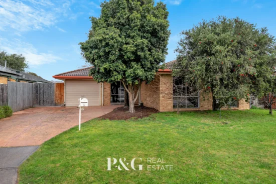 31 Sharpe Court, Berwick, Vic 3806