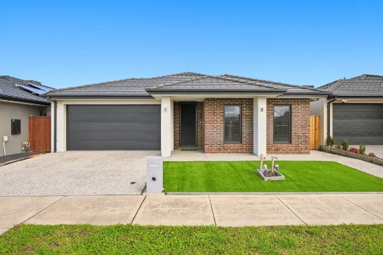 31 Smiths Lane, Clyde North VIC 3978-Image