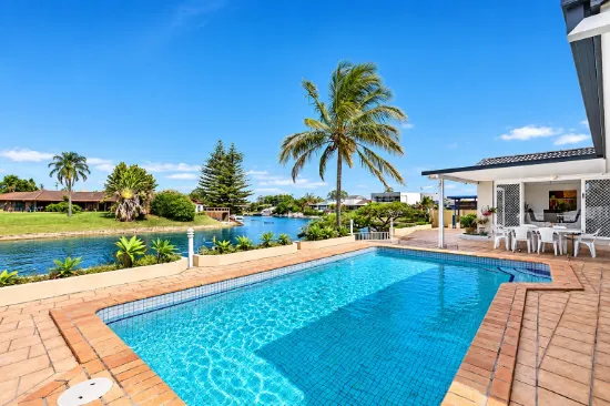 31 Sophie Avenue, Broadbeach Waters, Qld 4218