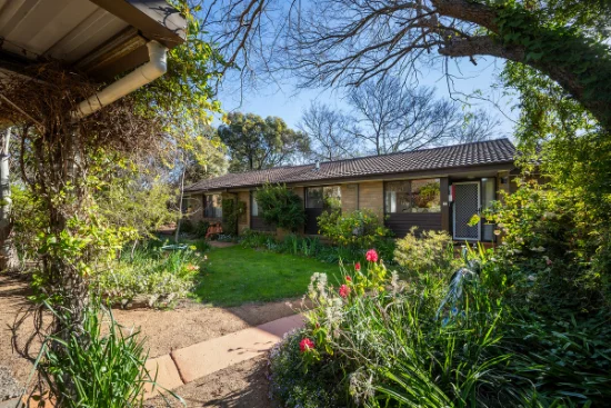 31 Spica Street, Giralang, ACT 2617