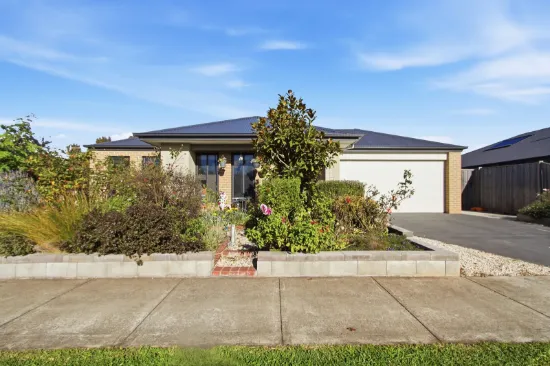 31 Surkitt Boulevard, Sale, Vic 3850