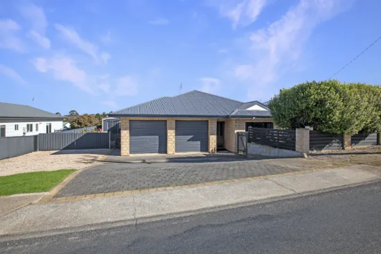 31 Telfer Street, Port Lincoln, SA 5606