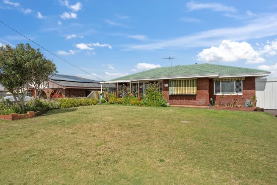 31 Tidefall Street, Safety Bay, WA 6169 - For Sale