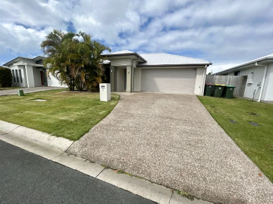 31 Toyne Street, Baringa, Qld 4551
