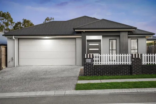 31 Trigona Drive, Ripley, Qld 4306