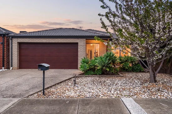 31 Wakefields Drive, Brookfield, Vic 3338