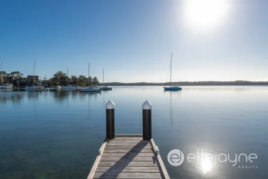 31 Waterside Avenue, Sunshine, NSW 2264
