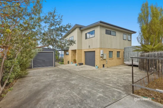 31 Wells Parade, Blackmans Bay, Tas 7052